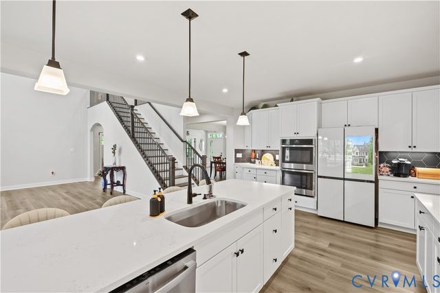 13048 Thornford Ter, Chester, VA 23838