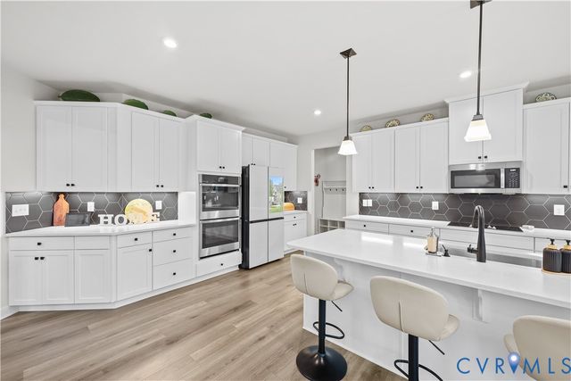 13048 Thornford Ter, Chester, VA 23838