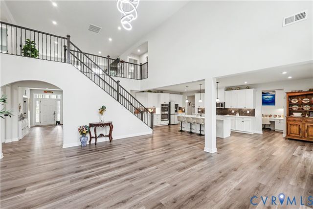 13048 Thornford Ter, Chester, VA 23838