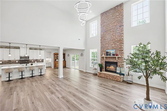 13048 Thornford Ter, Chester, VA 23838
