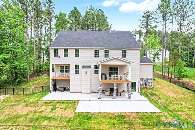 13048 Thornford Ter, Chester, VA 23838