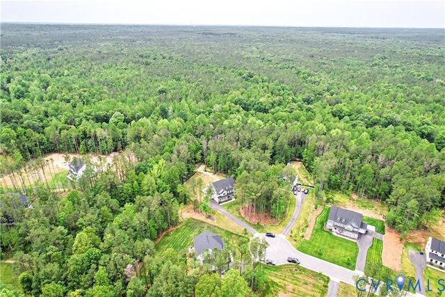 13048 Thornford Ter, Chester, VA 23838