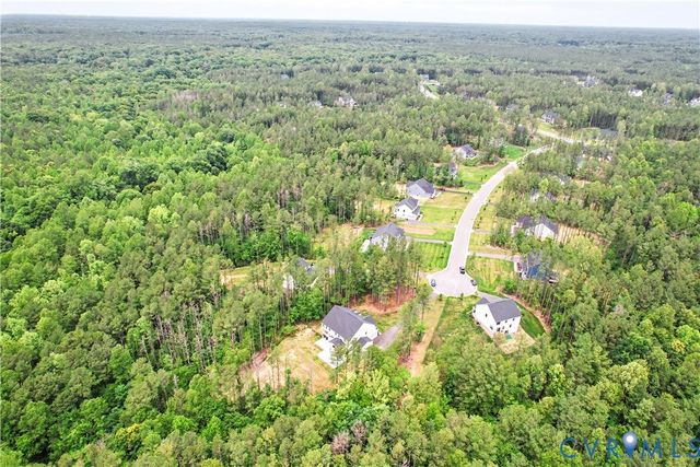 13048 Thornford Ter, Chester, VA 23838