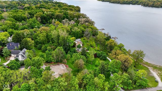 5566 Bay Landing Court, Indianapolis, IN 46254