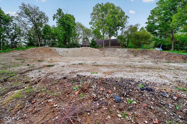 5566 Bay Landing Court, Indianapolis, IN 46254
