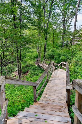 5566 Bay Landing Court, Indianapolis, IN 46254