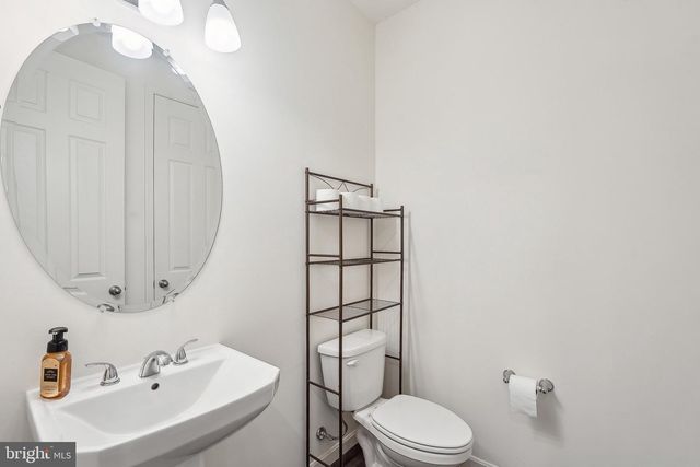 12710 WALLACE CT, Hagerstown, MD 21740