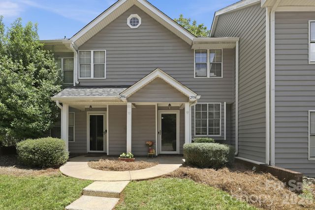 2954 Iron Gate Lane, Charlotte, NC 28212