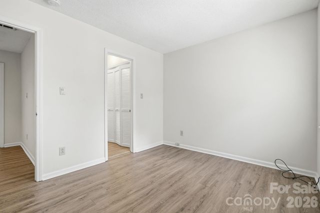 2954 Iron Gate Lane, Charlotte, NC 28212