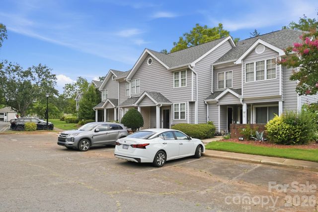 2954 Iron Gate Lane, Charlotte, NC 28212