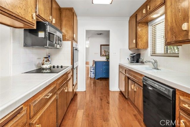 2508 Prestwick Court, Bakersfield, CA 93309