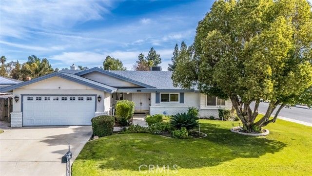 2508 Prestwick Court, Bakersfield, CA 93309