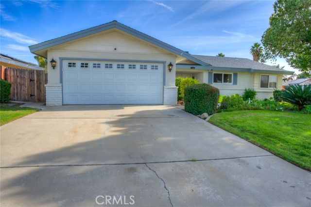 2508 Prestwick Court, Bakersfield, CA 93309