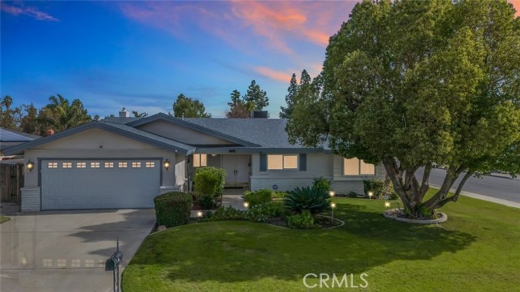 2508 Prestwick Court, Bakersfield, CA 93309