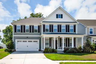 32 E Berkley DR, Hampton, VA 23663
