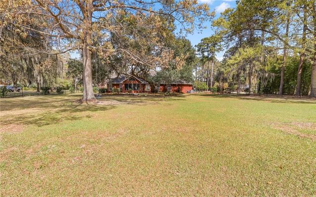1893 Fair Hope Drive NE, Townsend, GA 31331