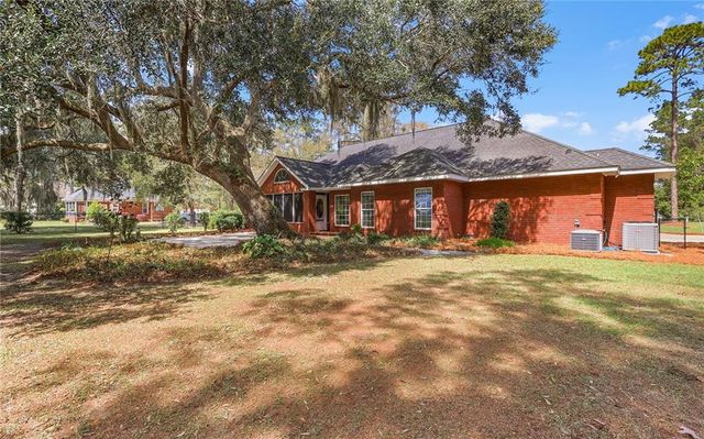 1893 Fair Hope Drive NE, Townsend, GA 31331