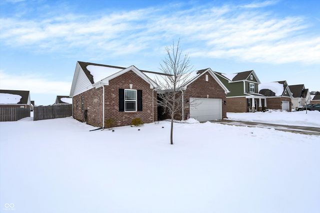 1279 Bontrager Lane, Shelbyville, IN 46176