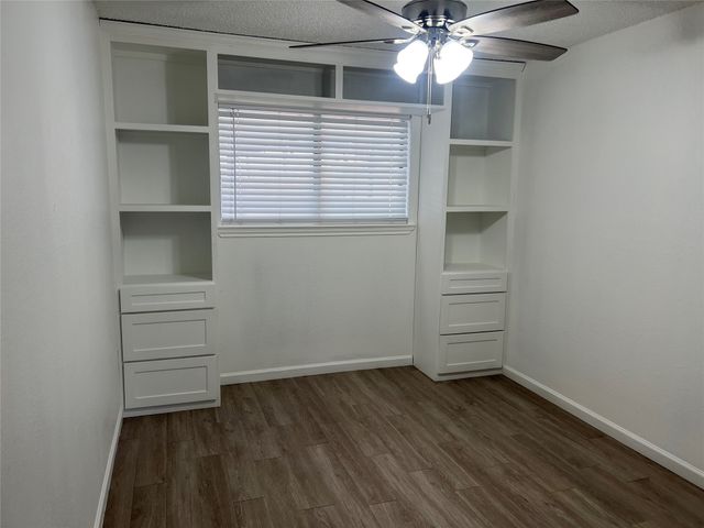 1514 Silverleaf Drive, Carrollton, TX 75007