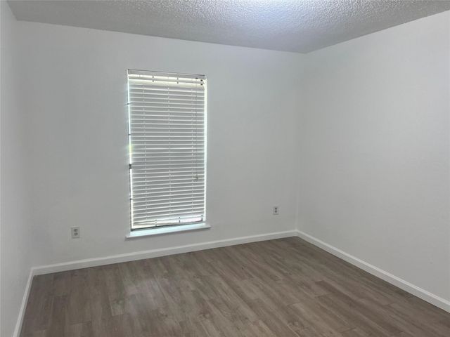 1514 Silverleaf Drive, Carrollton, TX 75007