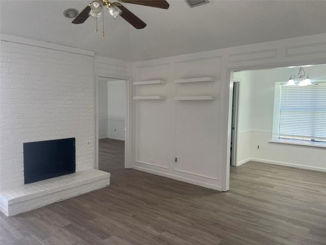 1514 Silverleaf Drive, Carrollton, TX 75007