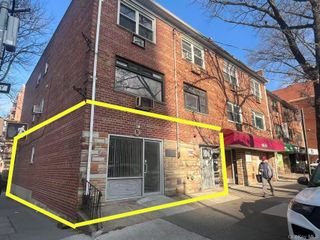 142-01 37th Avenue 1 FL, Flushing, NY 11354