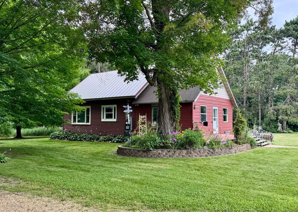Image 27 of property listing at 1456 210th Street, Saint Croix Falls, WI 54024