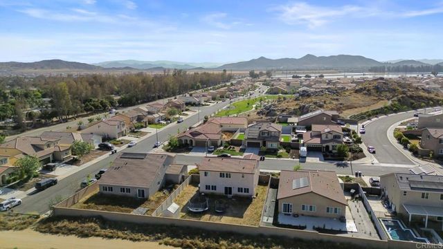 28464 Fressia Drive, Winchester, CA 92596
