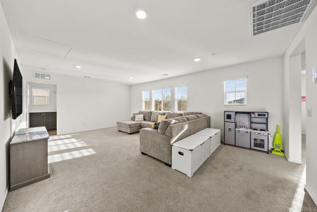 28464 Fressia Drive, Winchester, CA 92596