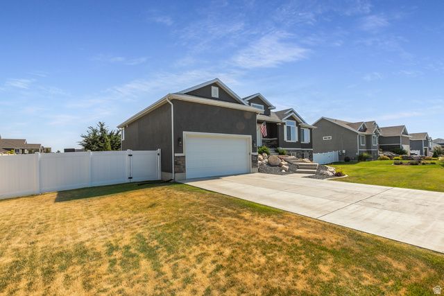 2833 W 2450 N, Plain City, UT 84404