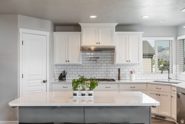 2833 W 2450 N, Plain City, UT 84404