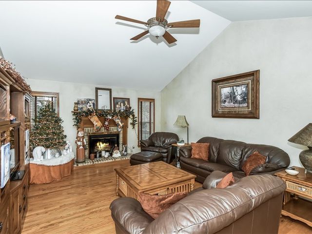 1489 Polo Court, Bartlett, IL 60103