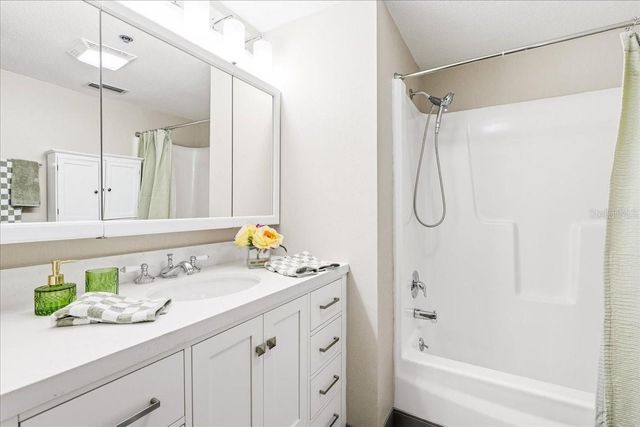 4540 BEE RIDGE ROAD 175, Sarasota, FL 34233