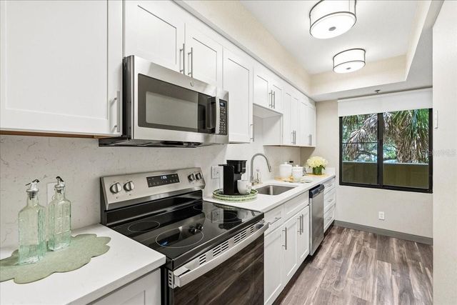 4540 BEE RIDGE ROAD 175, Sarasota, FL 34233