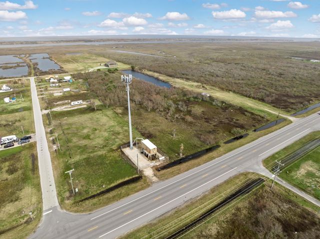 0000 Head Hunter Drive, Gilchrist, TX 77617