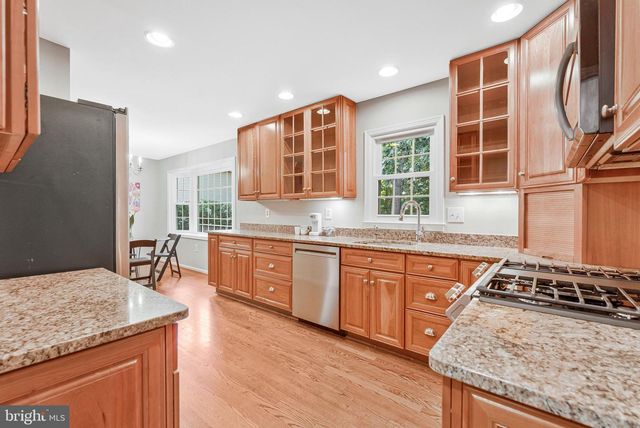 9759 HATMARK CT, Vienna, VA 22181