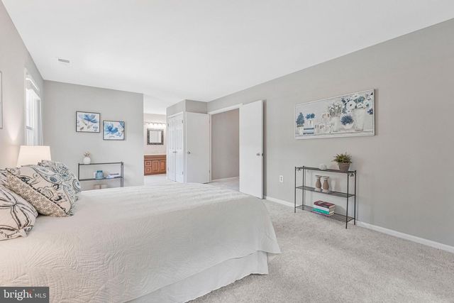 9759 HATMARK CT, Vienna, VA 22181