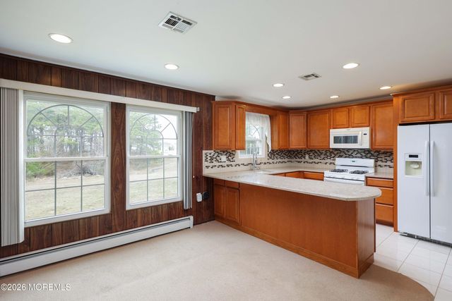 73 San Carlos Street, Toms River, NJ 08757