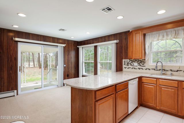 73 San Carlos Street, Toms River, NJ 08757