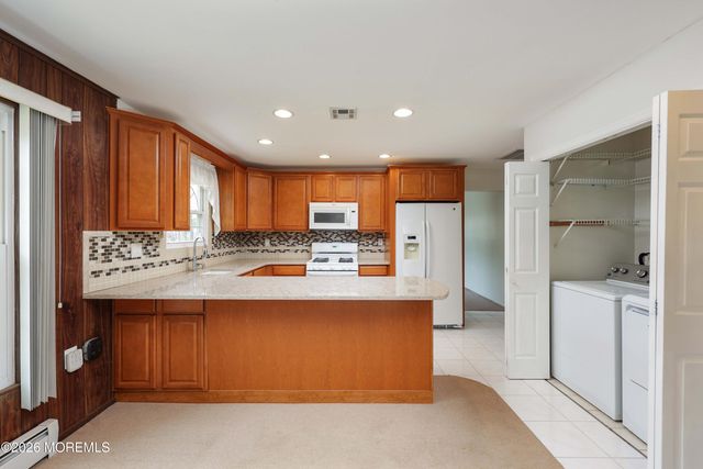 73 San Carlos Street, Toms River, NJ 08757