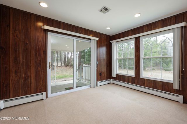 73 San Carlos Street, Toms River, NJ 08757