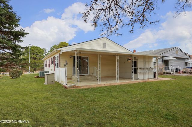 73 San Carlos Street, Toms River, NJ 08757