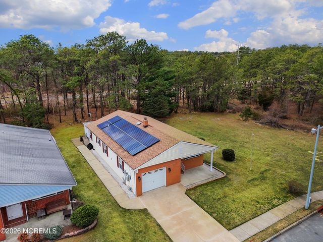 73 San Carlos Street, Toms River, NJ 08757