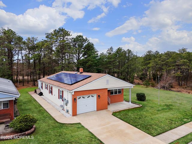 73 San Carlos Street, Toms River, NJ 08757