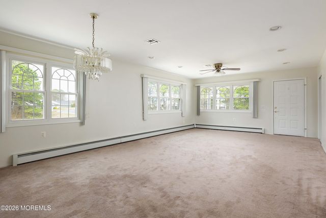 73 San Carlos Street, Toms River, NJ 08757