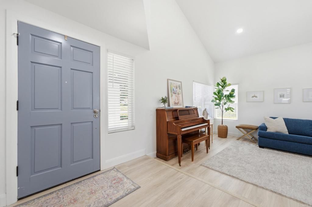 14582 Meadowrun Street, San Diego, CA 92129 — photo 2