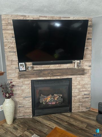 414 Augustana Ave Avenue, Harrisburg, SD 57032