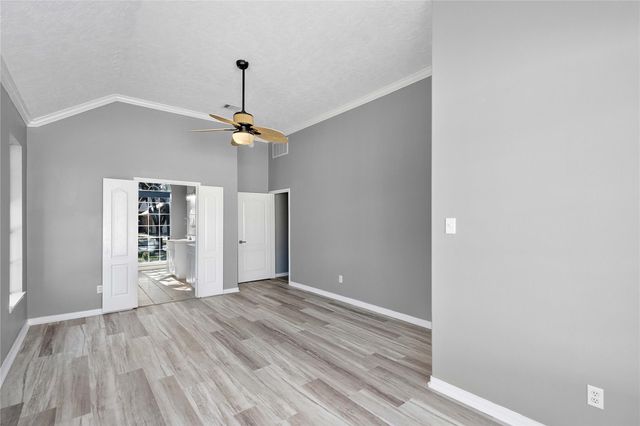 2020 Sterling Pointe Court, League City, TX 77573