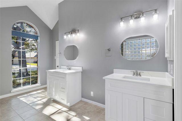 2020 Sterling Pointe Court, League City, TX 77573