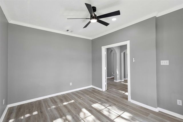 2020 Sterling Pointe Court, League City, TX 77573